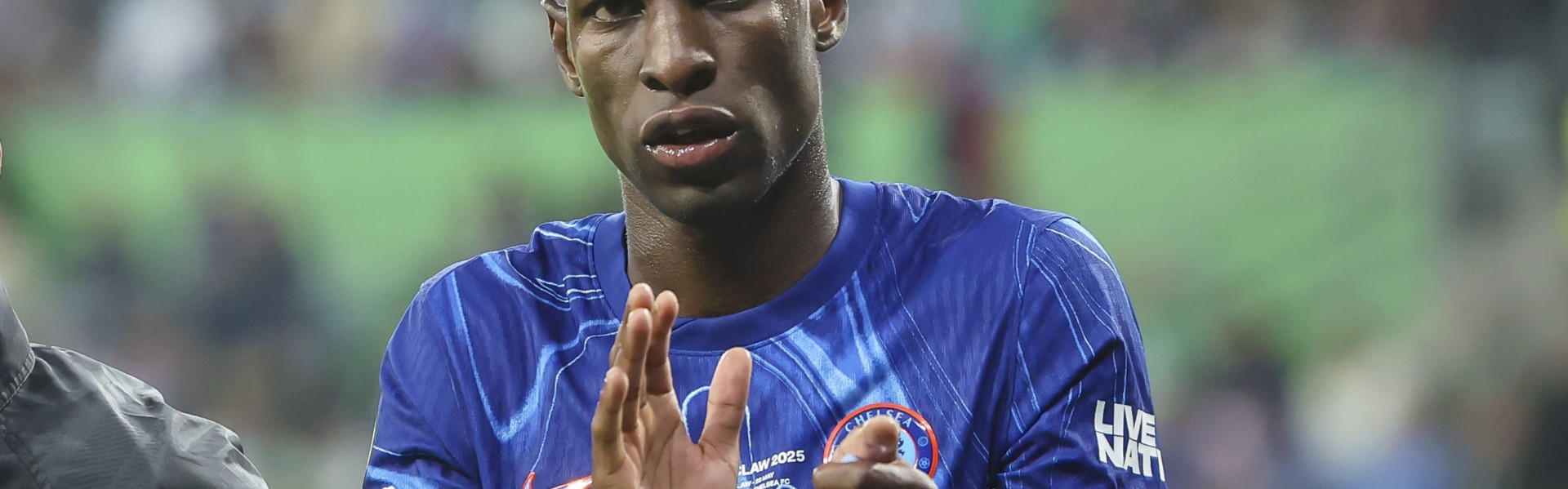 华体会官网下载-记者：切尔西撤销了杰克逊的体检许可，要求其返回球队