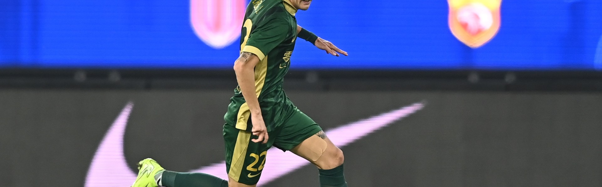 华体会官网-程进红牌判罚无可争议 本赛季质疑者恐未观赛