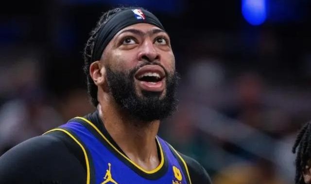 华体会官网APP-投手秘诀？浓眉投射效率下滑 雷迪克已有应对之策