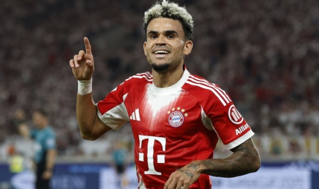 华体会官网APP-迪亚斯：奥利塞喜欢带球突破与我相似 凯恩能与任何球员产生默契