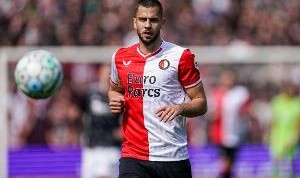 米体：汉茨科经纪人来到尤文训练中心，尤文今夏仍想尝试引进他