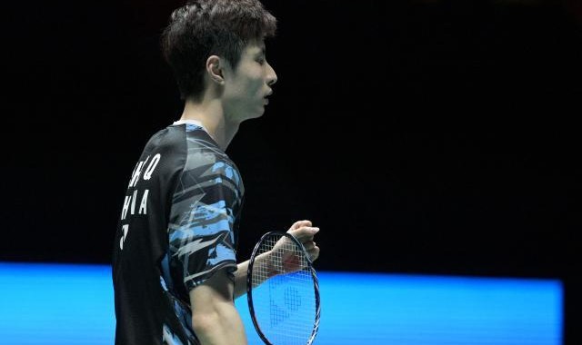 华体会官网APP-石宇奇李诗沣会师决赛 新加坡赛国羽冲击五金